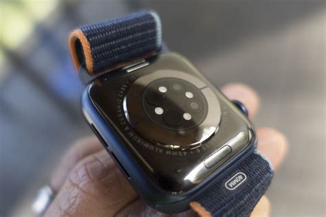 Apple Watch Series 6 .